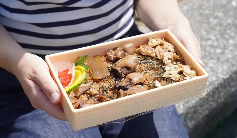 氏家かきめし弁当