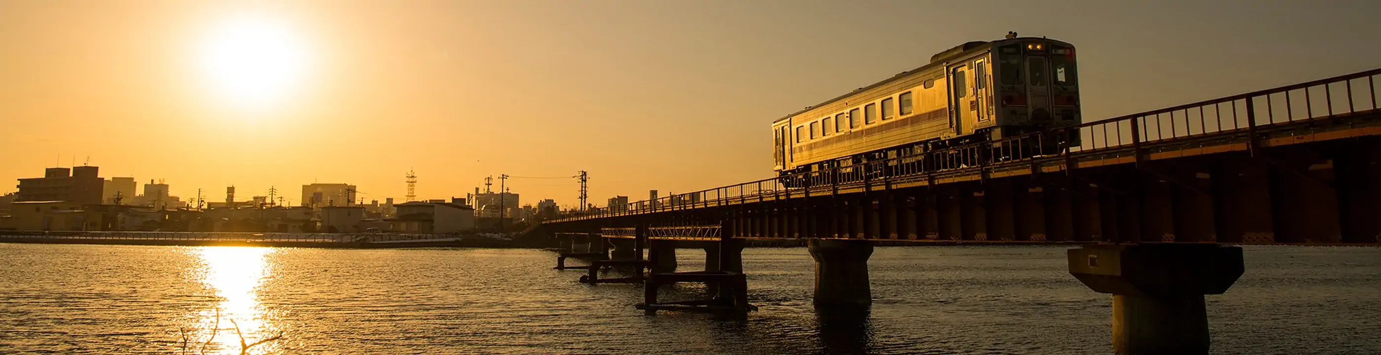 釧路市　釧路川鉄橋
