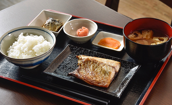 笹谷商店直営店　釧之助 本店