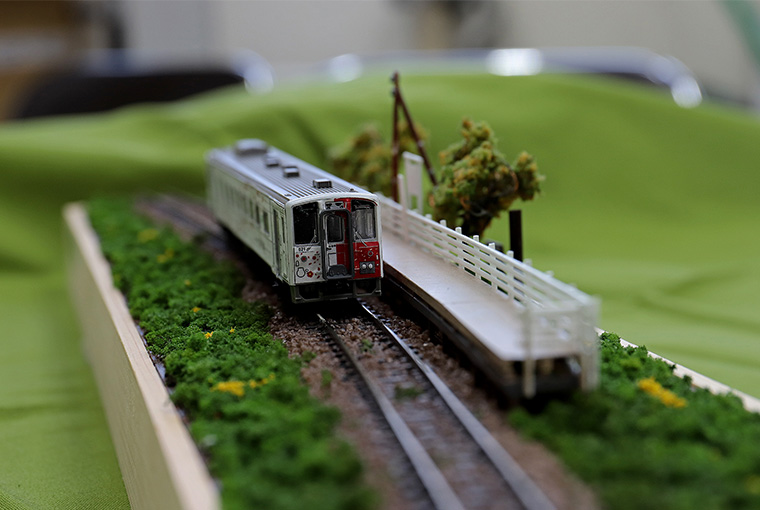 「地球探索鉄道 花咲線」ラッピングトレイン車両模型展示中！